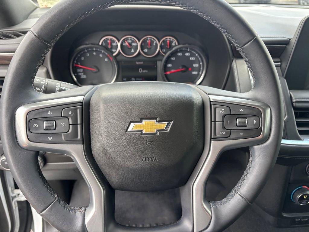 Certified 2024 Chevrolet Suburban LS w/ Driver Alert Package RWD image 12