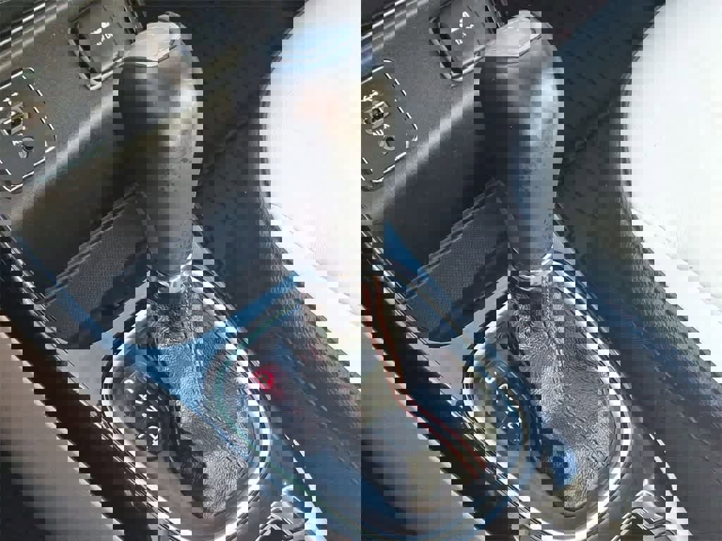 Used 2018 Jeep Compass Limited w/ Navigation Group image 18