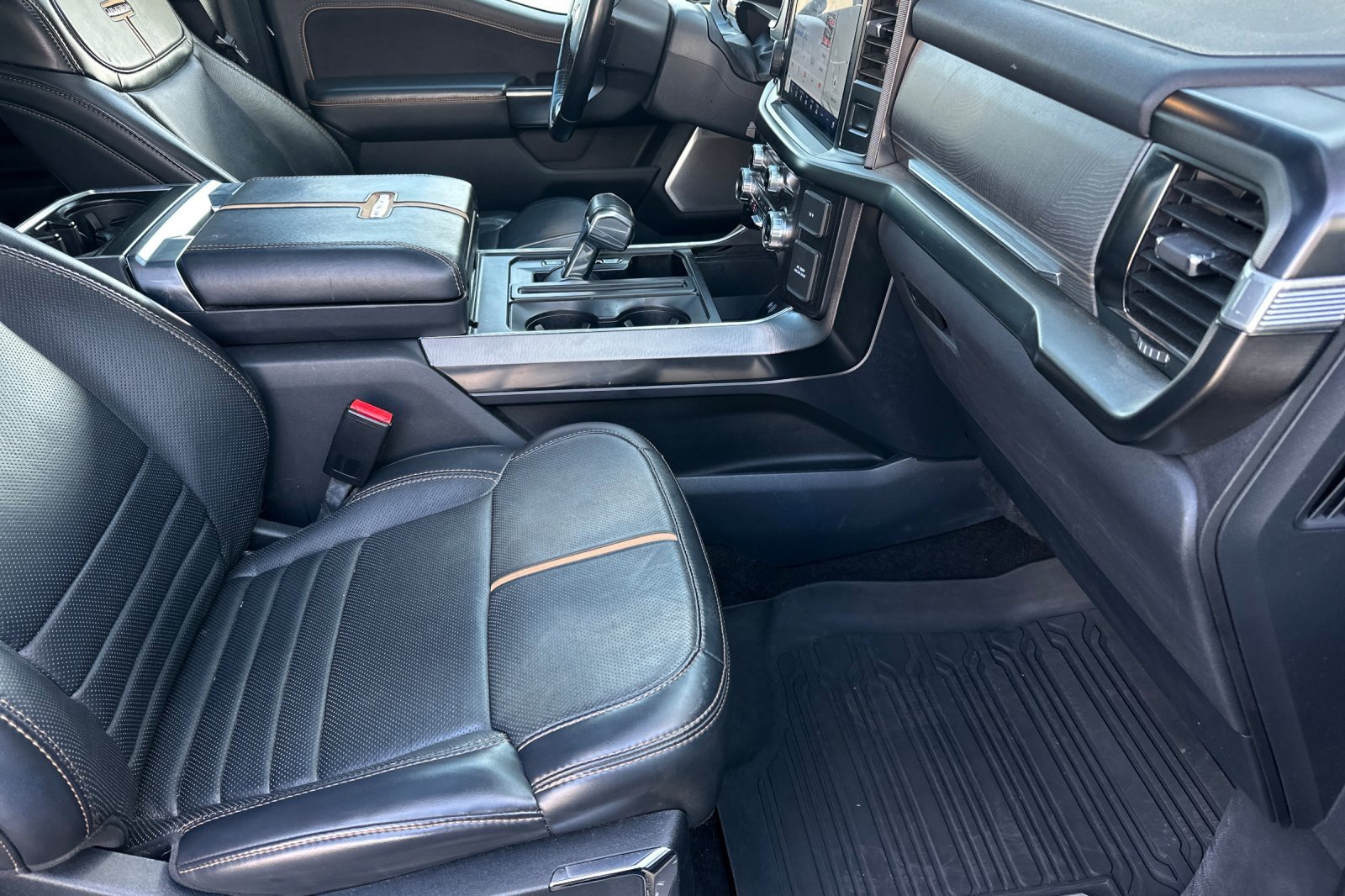 Used 2021 Ford F150 Platinum w/ Max Trailer Tow Package image 15