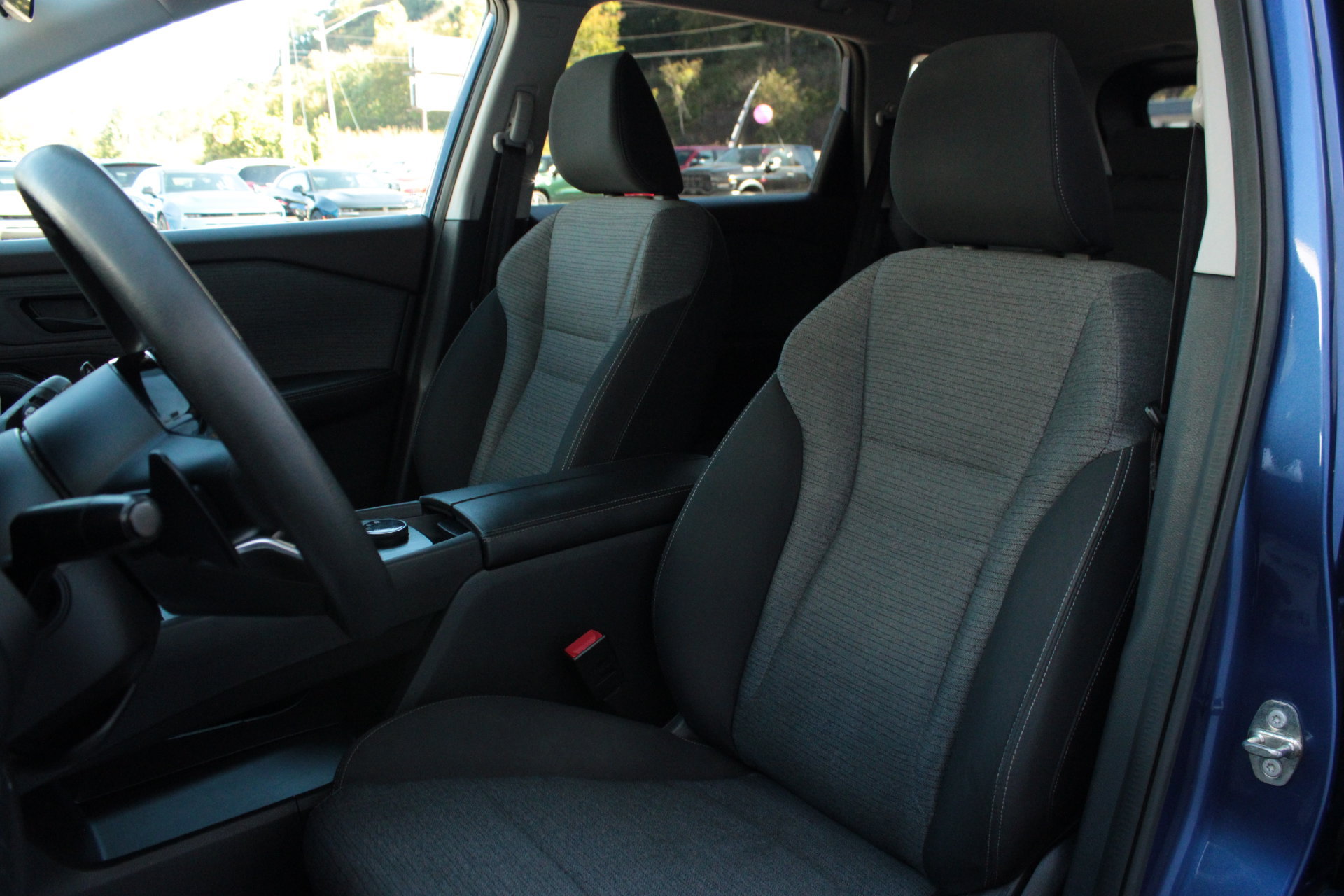 Used 2021 Nissan Rogue S AWD/4WD image 14