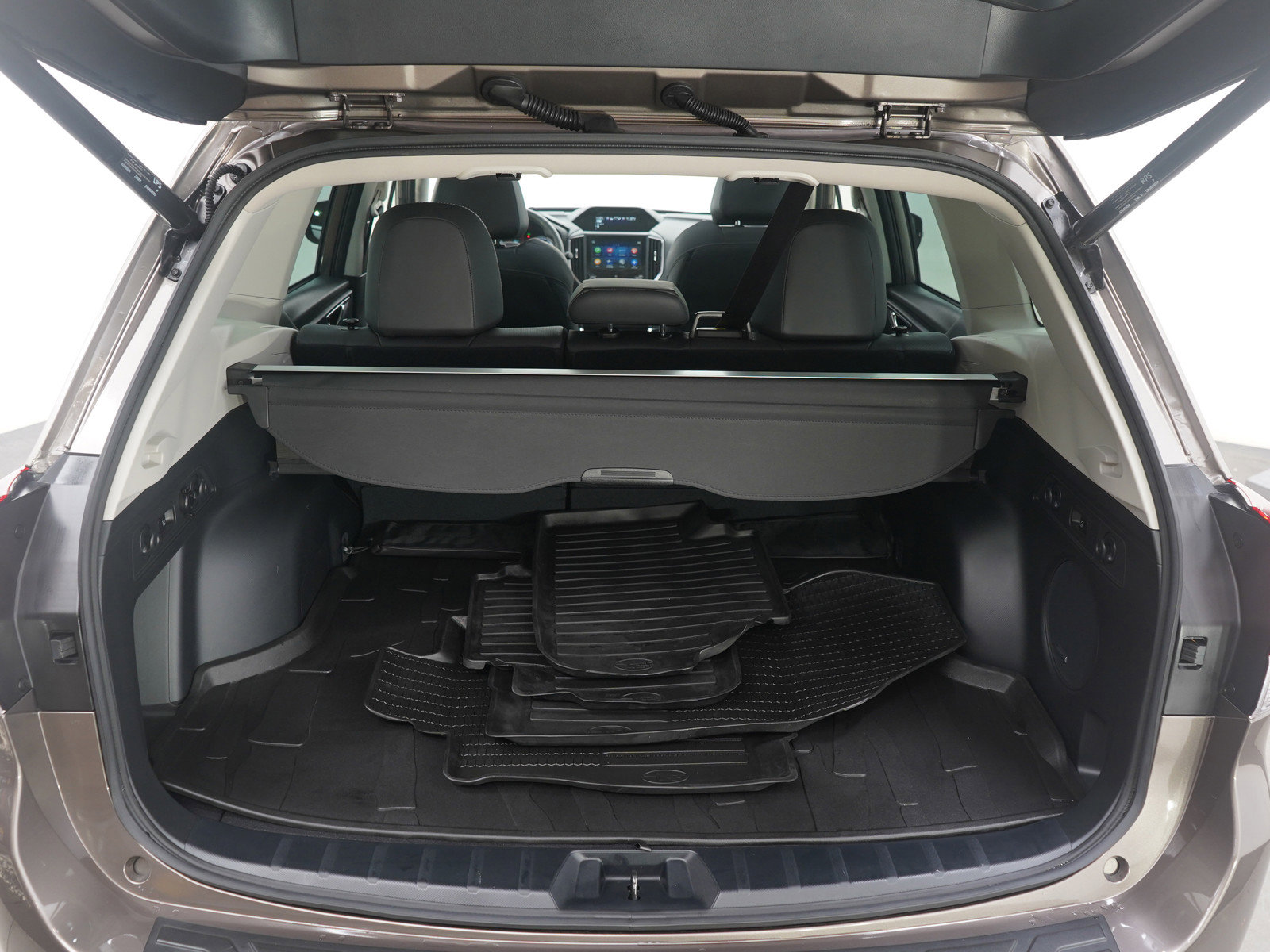 Used 2024 Subaru Forester Touring w/ Convenience Package image 9