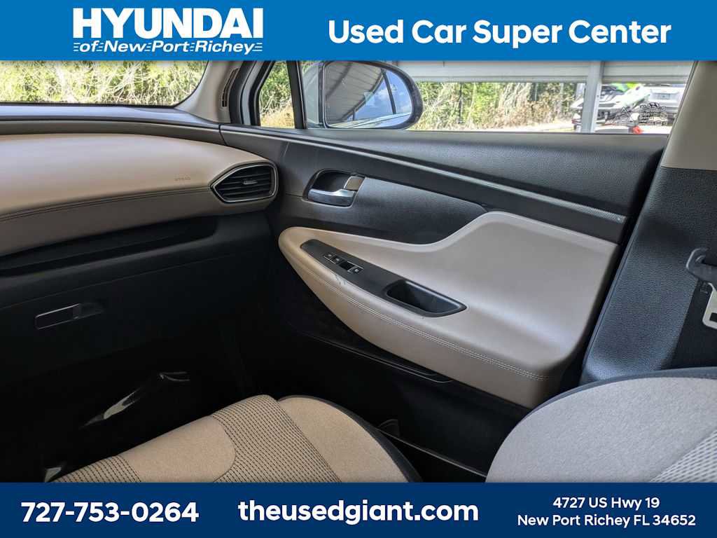 Used 2023 Hyundai Santa Fe SEL FWD image 20