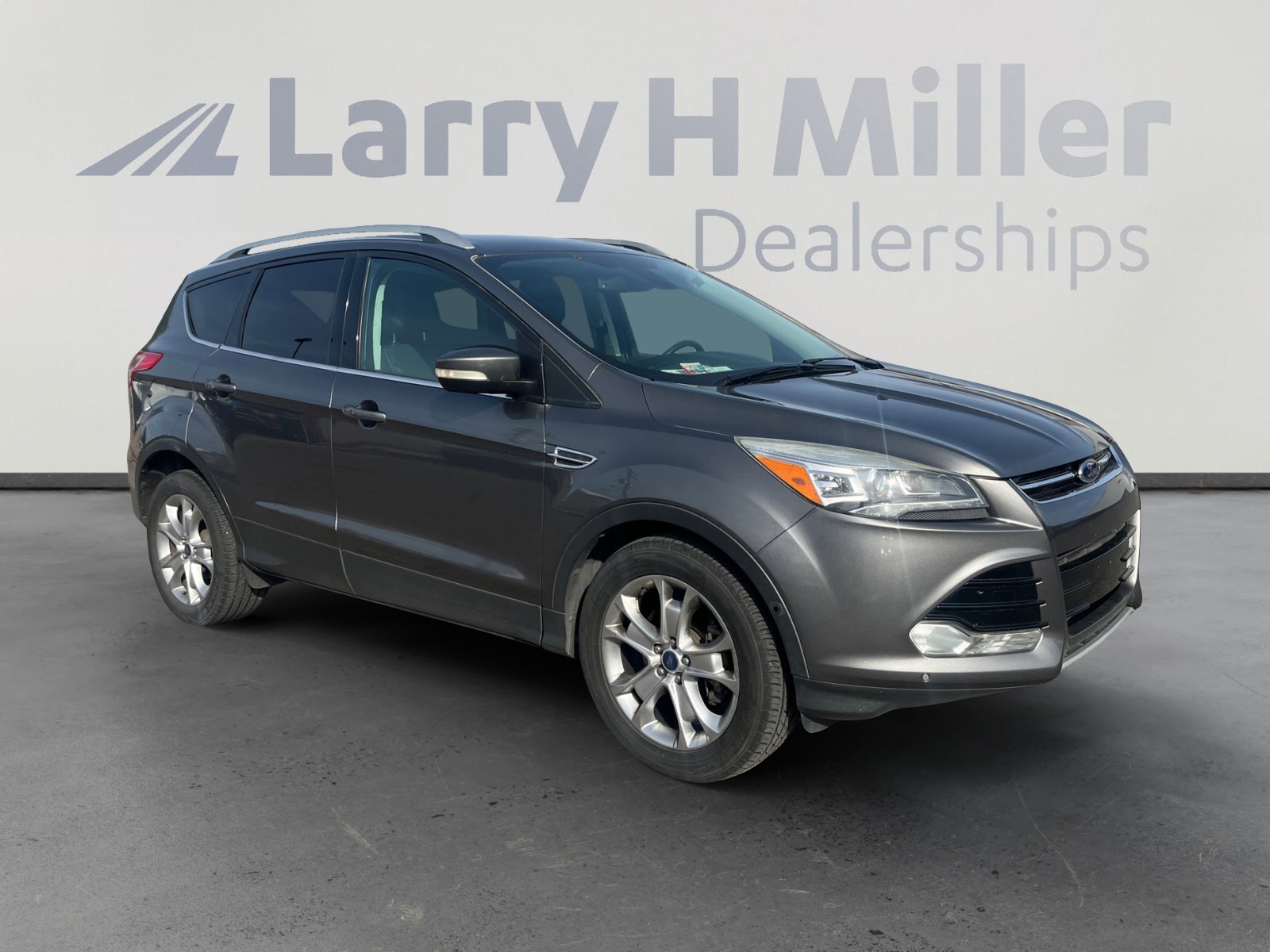 Used 2014 Ford Escape Titanium w/ Equipment Group 401A image 7