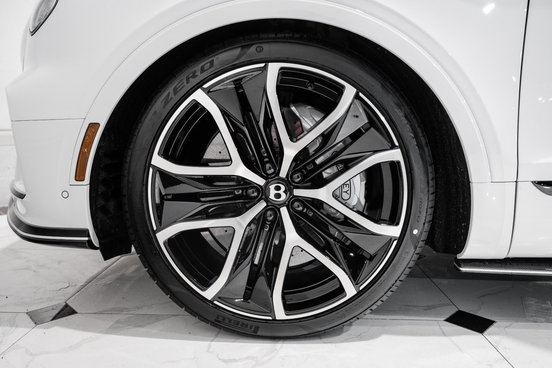 New 2026 Bentley Bentayga Speed image 6