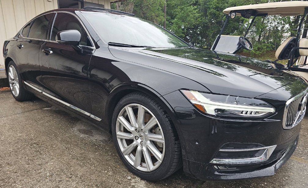 Used 2017 Volvo S90 T6 Inscription w/ Vision Package AWD/4WD image 1