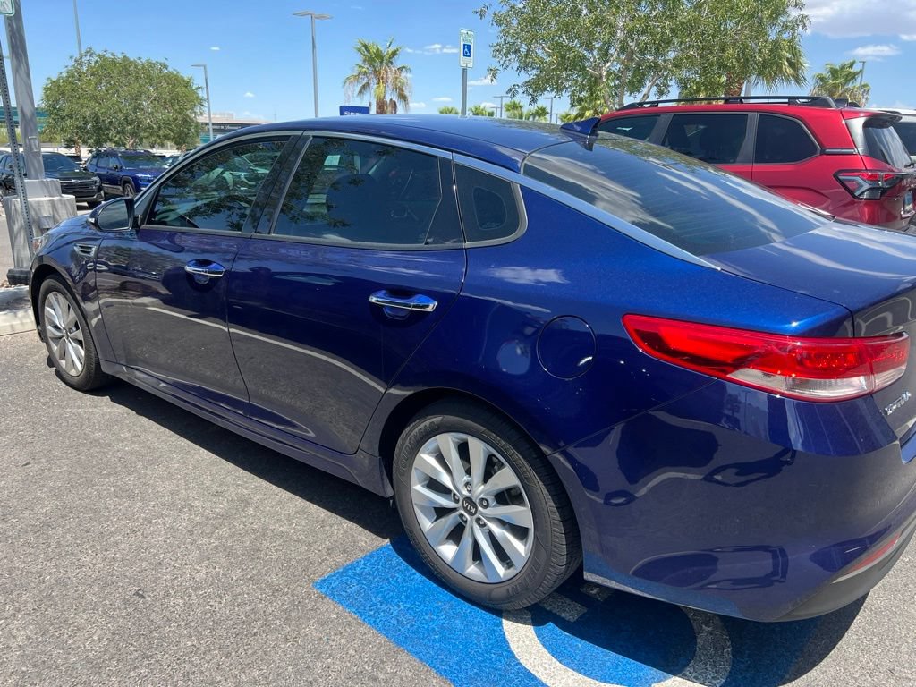 Used 2017 Kia Optima EX FWD image 29