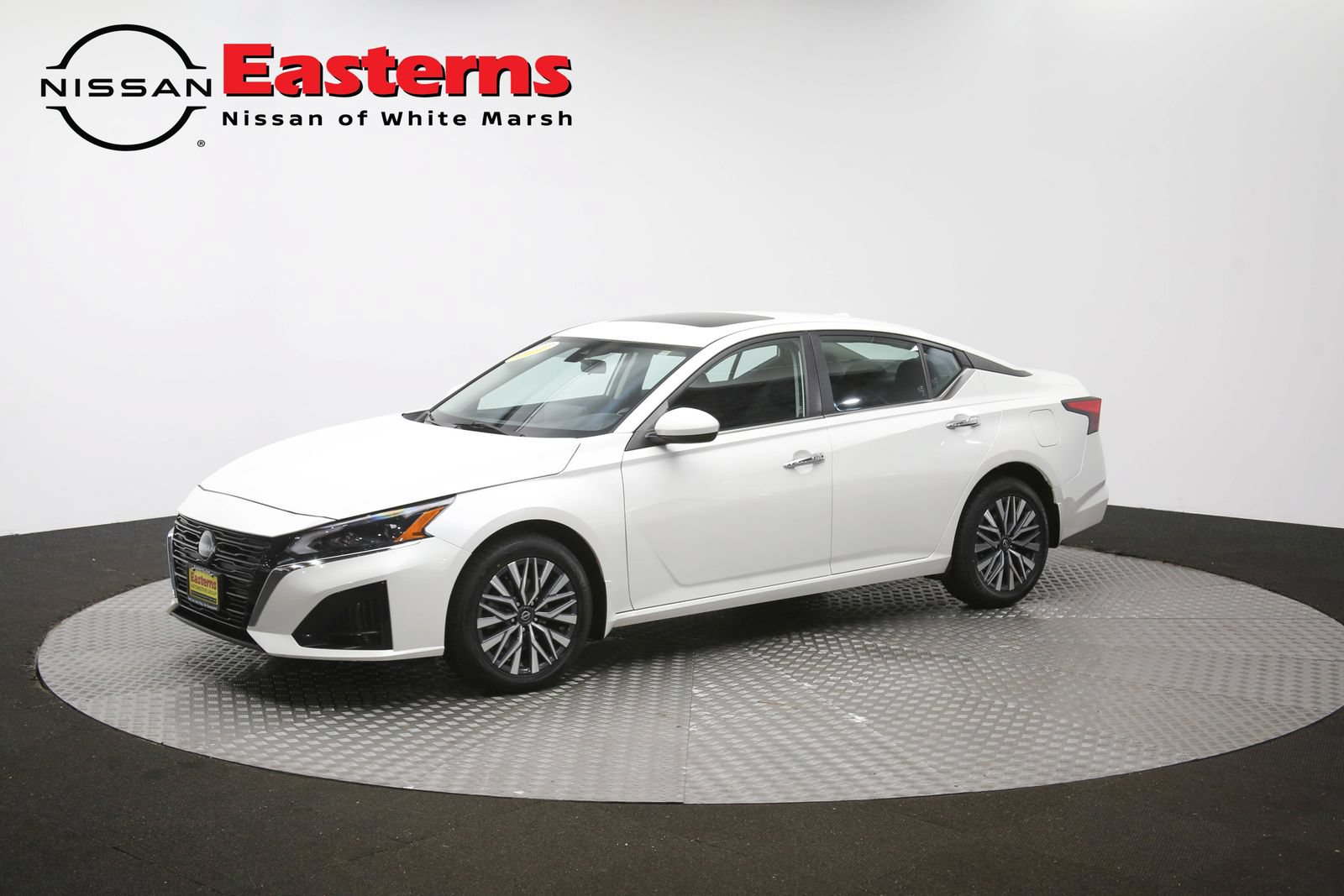 Used 2023 Nissan Altima 2.5 SV w/ SV Premium Package AWD/4WD image 57