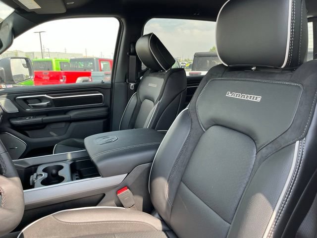 New 2026 RAM 1500 Laramie AWD/4WD image 12