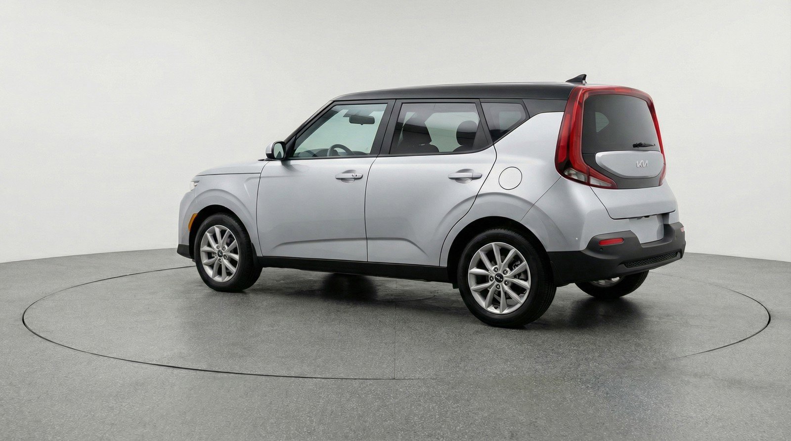 Used 2025 Kia Soul LX w/ LX Technology Package image 6