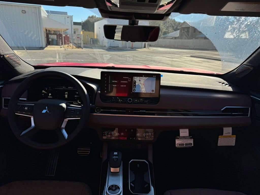 New 2026 Mitsubishi Outlander SEL image 24