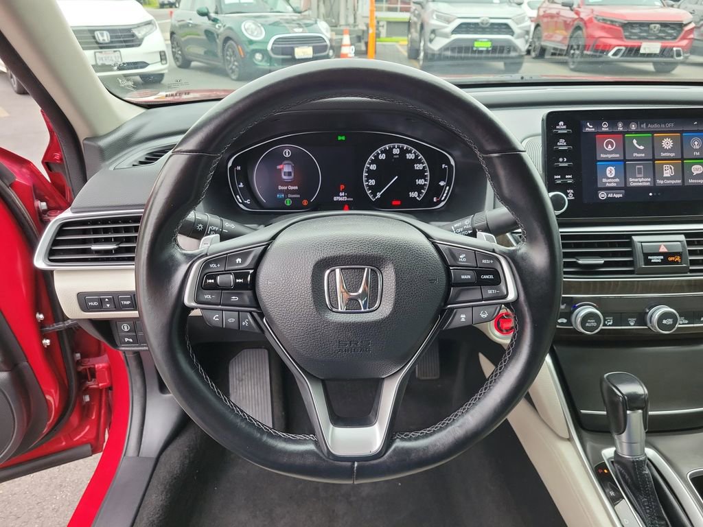 Used 2018 Honda Accord Touring image 25