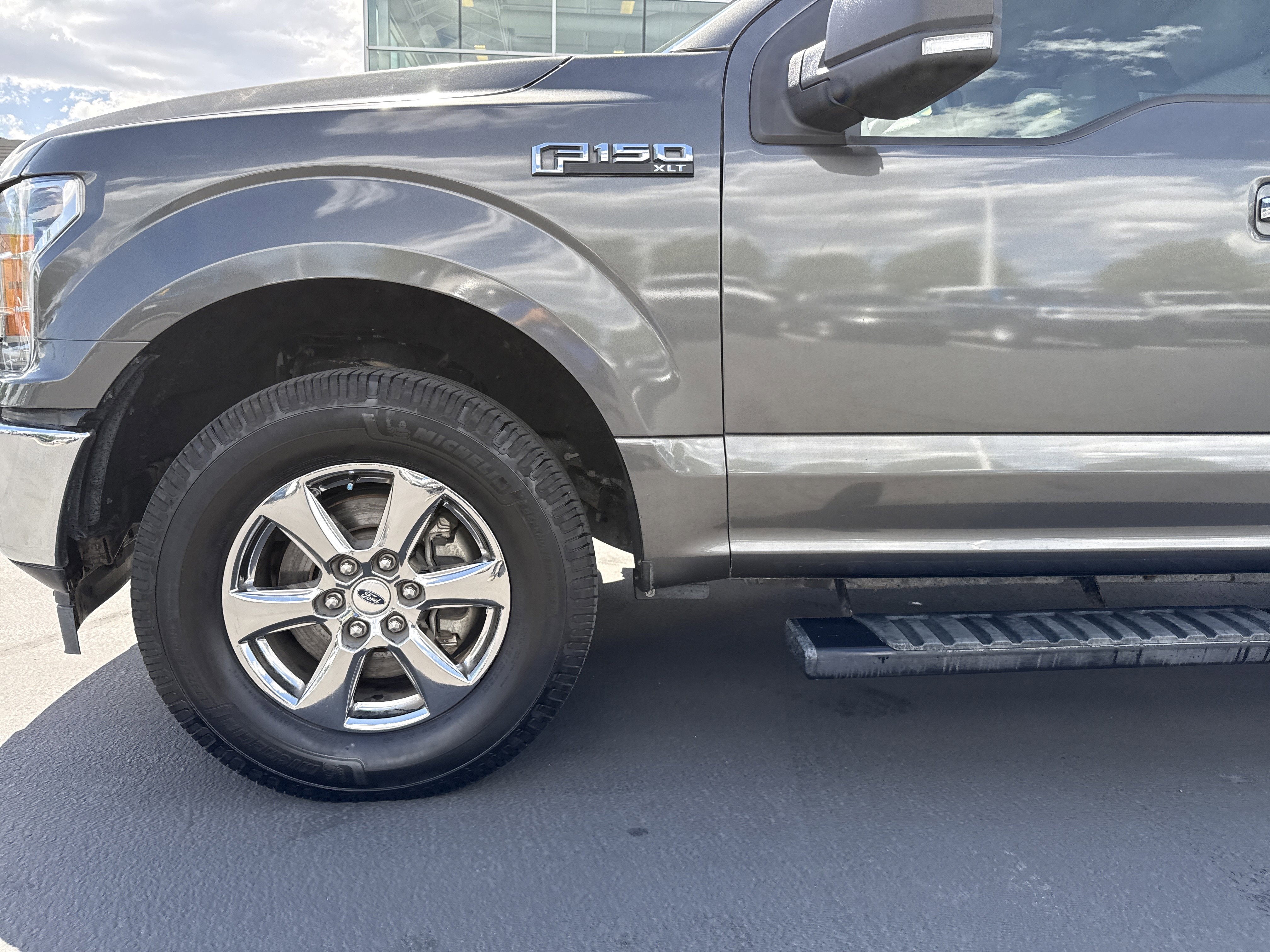 Used 2020 Ford F150 XLT w/ Equipment Group 302A Luxury AWD/4WD image 9