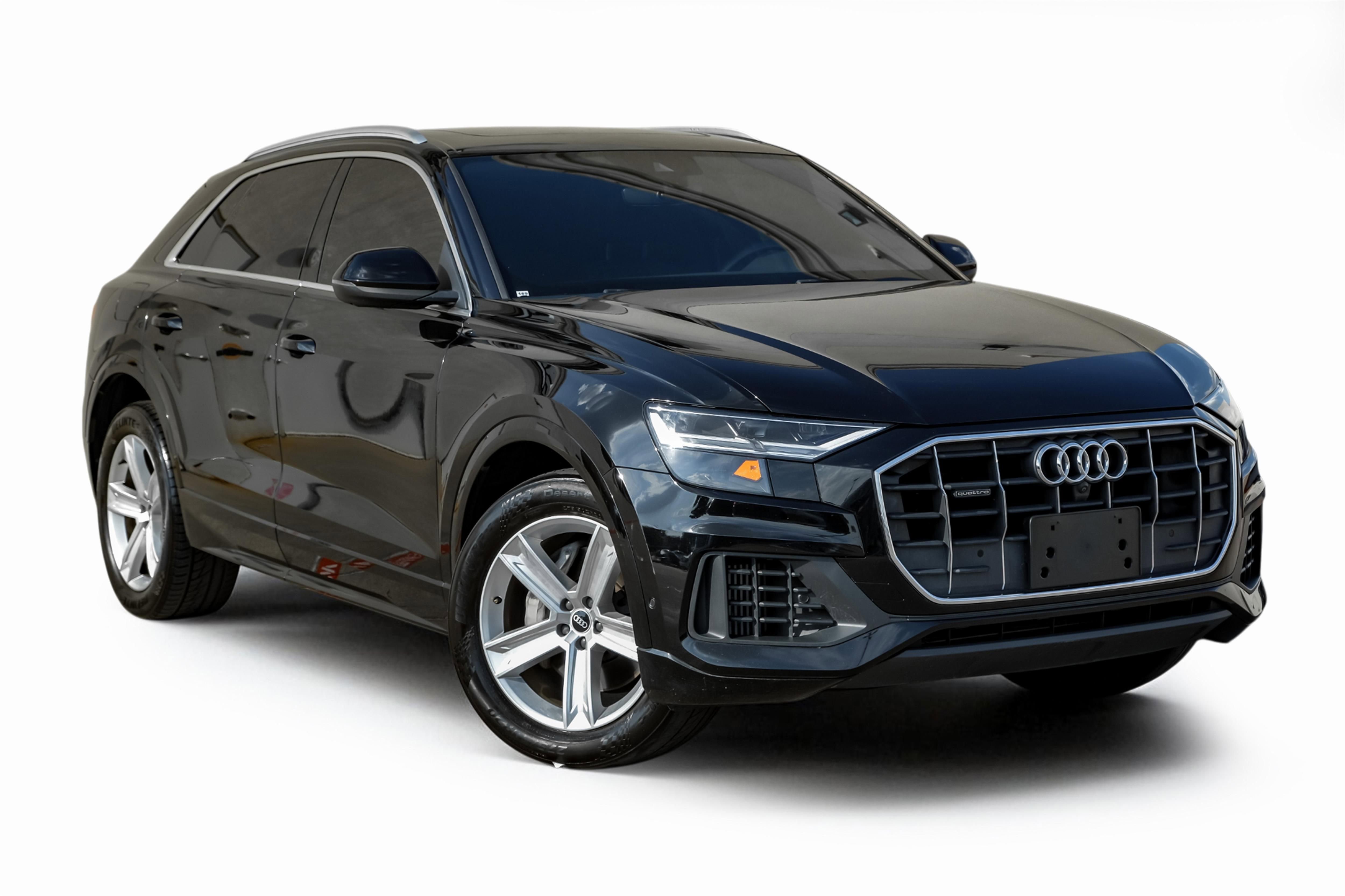Used 2021 Audi Q8 Premium w/ Convenience Package image 6