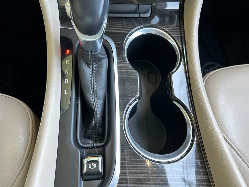 Used 2020 Buick Envision Preferred FWD image 18