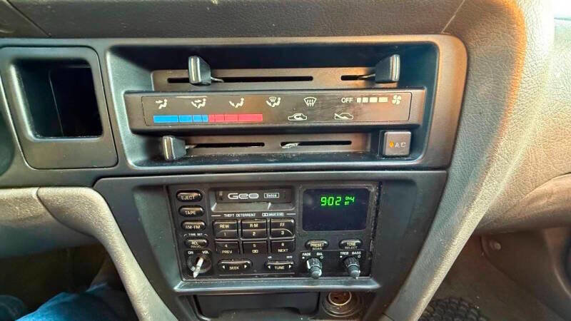 Used 1995 Geo Metro LSi image 18