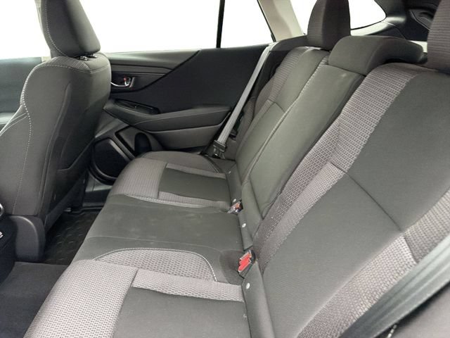 Used 2025 Subaru Outback Premium w/ Popular Package #1A AWD/4WD image 13