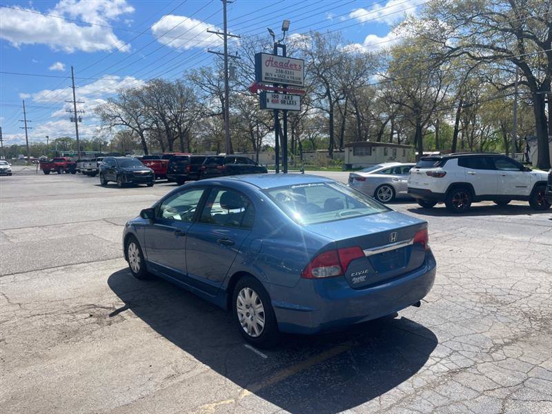 Used 2010 Honda Civic DX-VP image 7