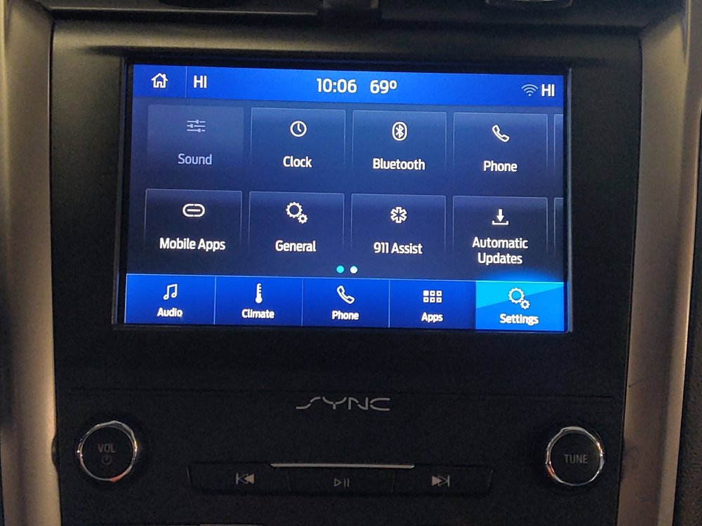 Used 2019 Ford Fusion SEL FWD image 25