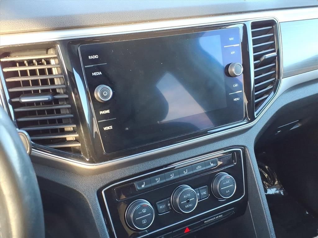 Used 2019 Volkswagen Atlas SEL image 25