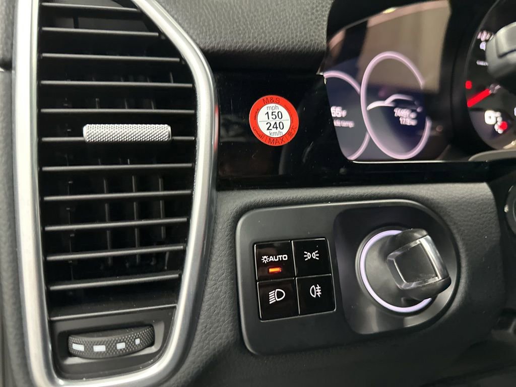 Used 2019 Porsche Cayenne S image 19