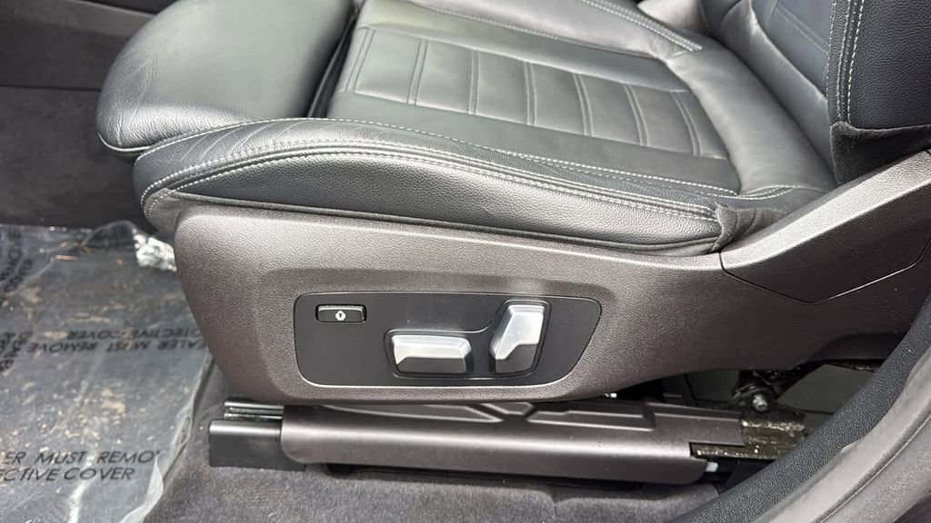 Used 2020 BMW X3 xDrive30i w/ Driving Assistance Package image 18