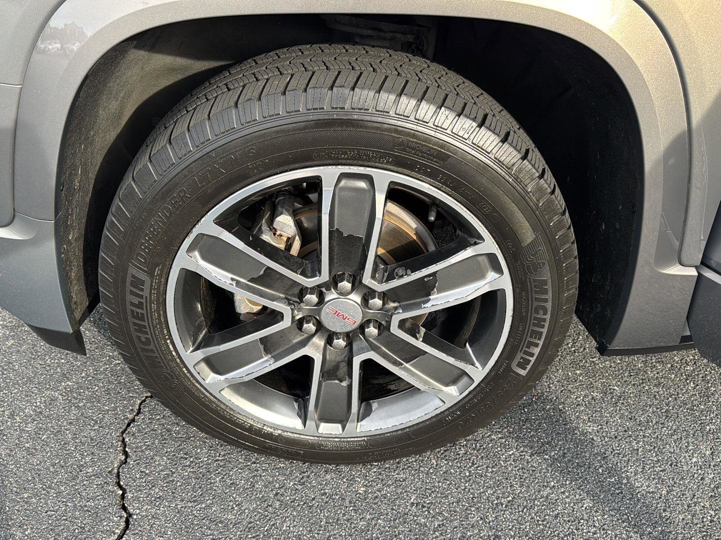 Used 2019 GMC Acadia Denali w/ Technology Package image 33