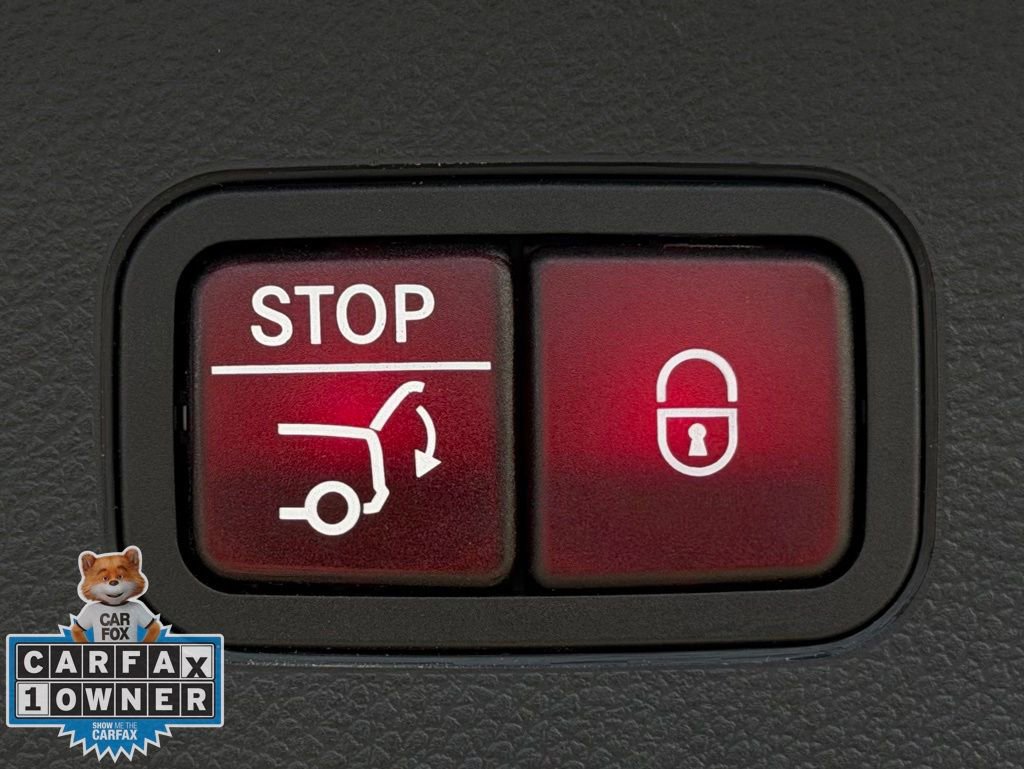 Used 2021 Mercedes-Benz GLC 300 4MATIC image 26