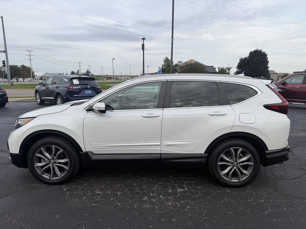 Used 2020 Honda CR-V Touring image 9