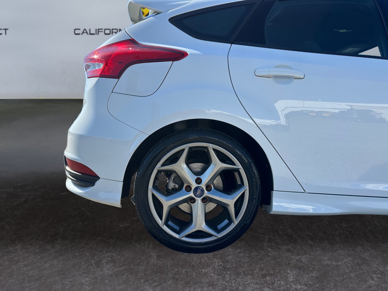 Used 2016 Ford Focus ST FWD image 14