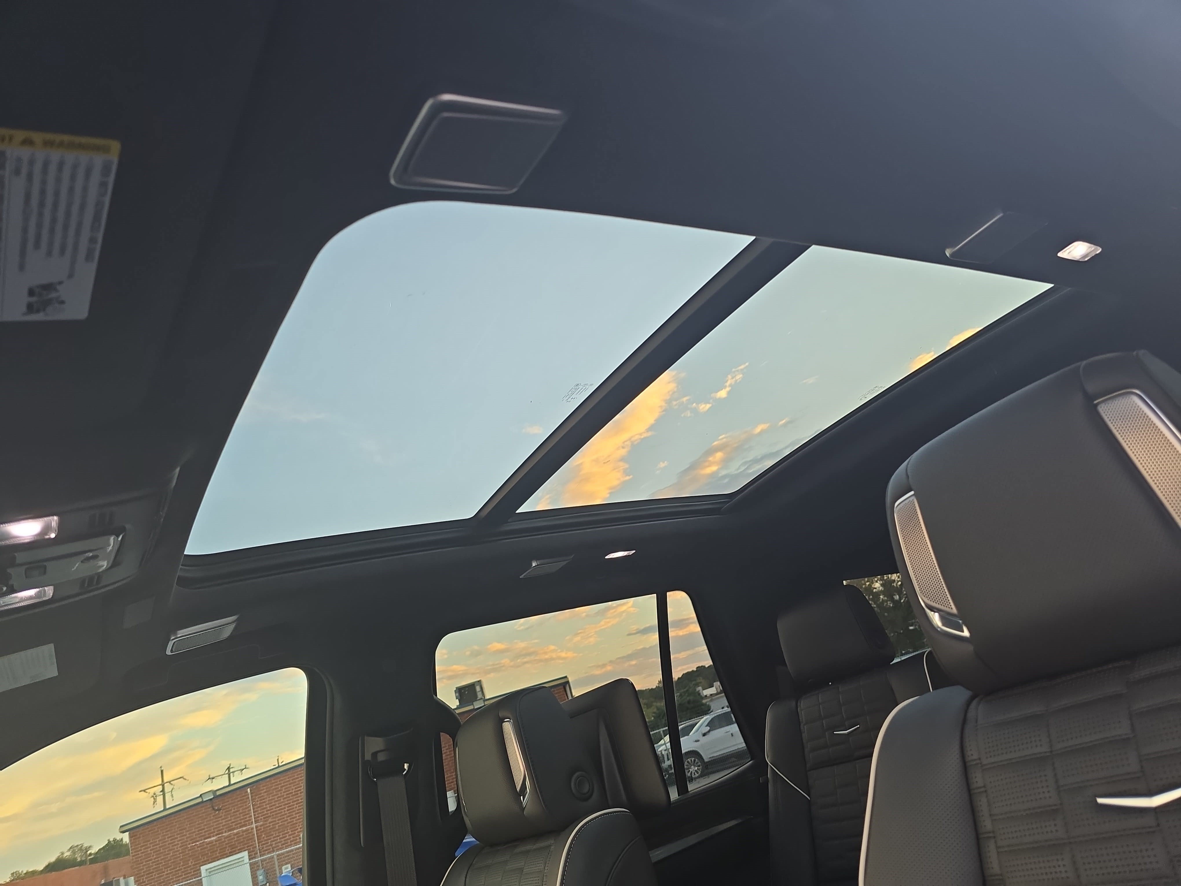 Certified 2026 Cadillac Escalade V AWD/4WD image 31