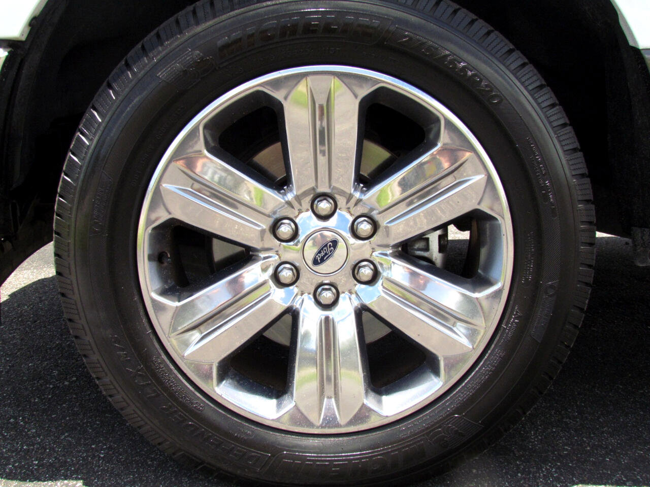 Used 2019 Ford F150 XLT w/ Equipment Group 302A Luxury image 14