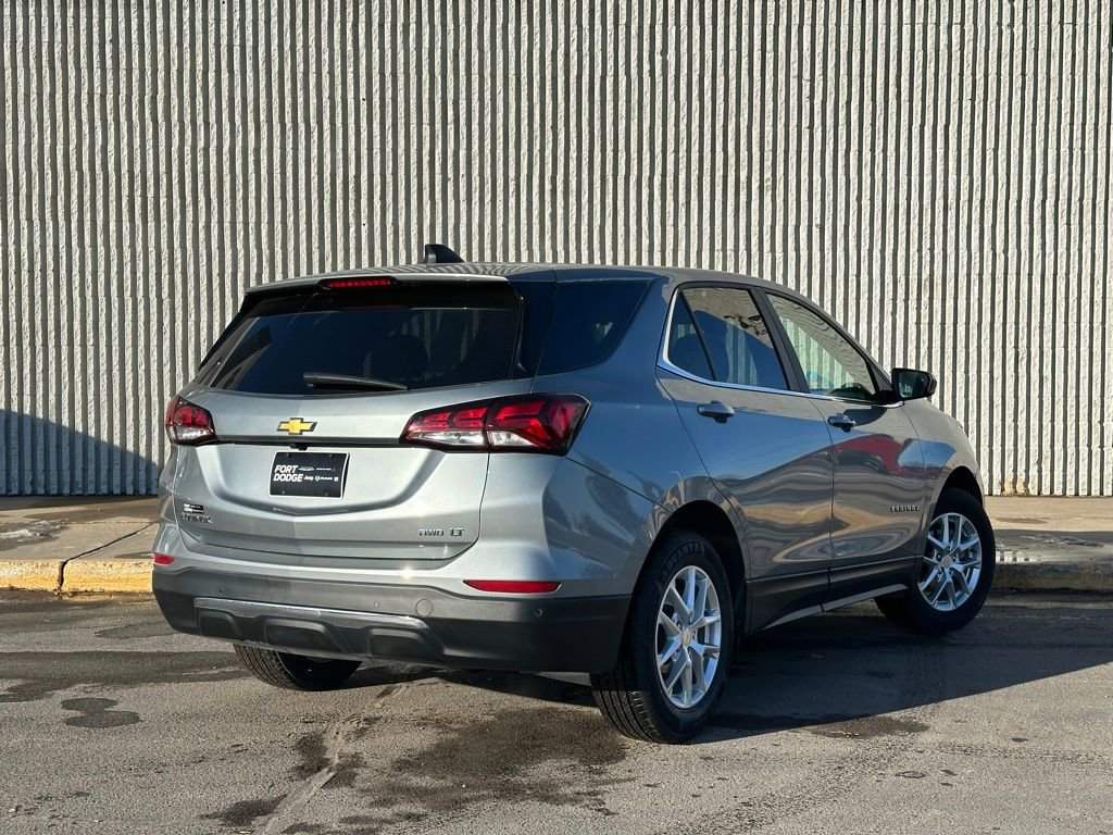Used 2024 Chevrolet Equinox LT AWD/4WD image 5