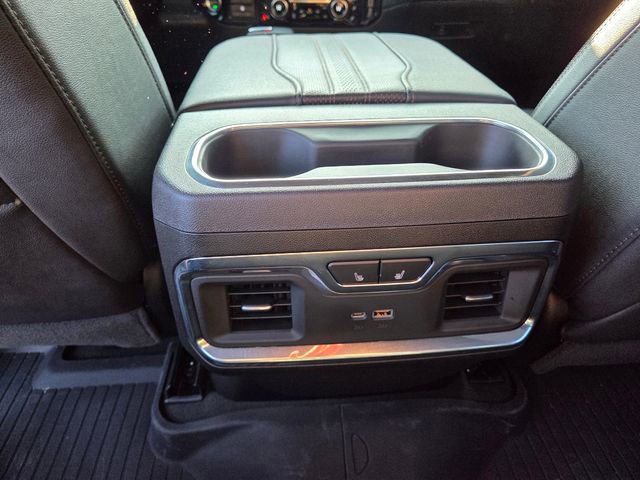 Used 2025 Chevrolet Silverado 1500 High Country w/ Midnight Edition image 23