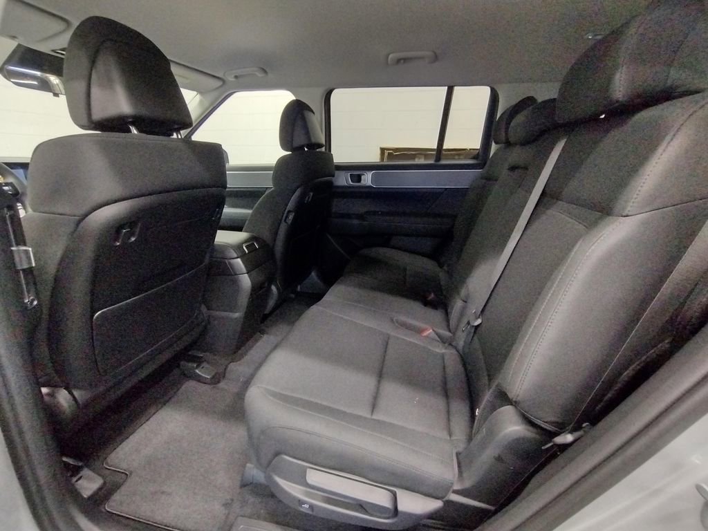 New 2026 Hyundai Santa Fe SE image 24
