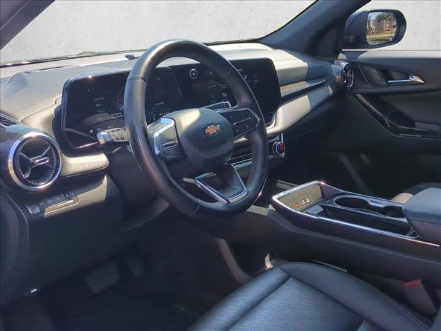 Used 2025 Chevrolet Equinox LT w/ Convenience Package II AWD/4WD image 9
