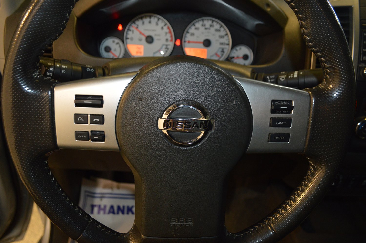 Used 2018 Nissan Frontier PRO-4X AWD/4WD image 18