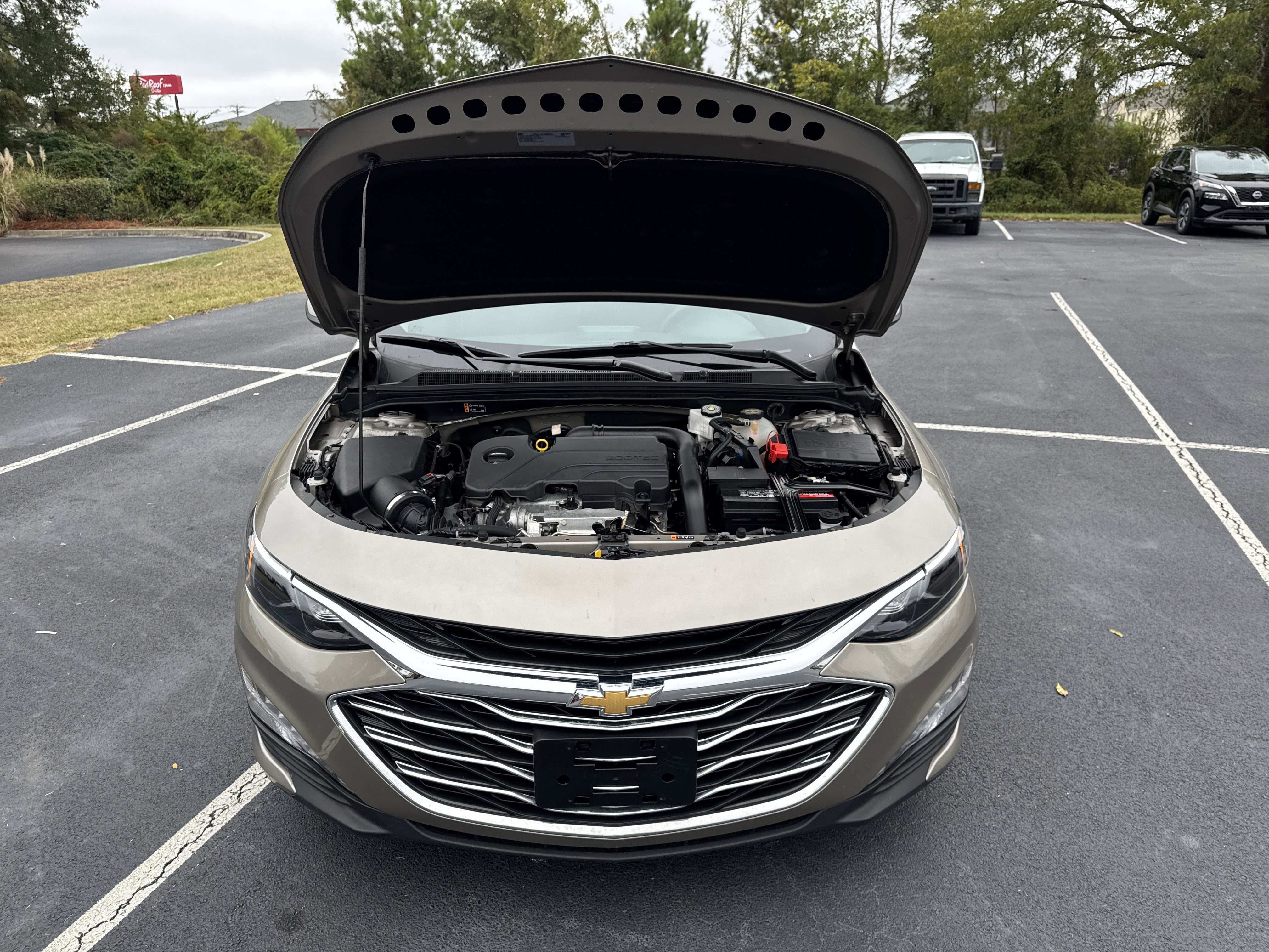 Used 2024 Chevrolet Malibu LT image 38