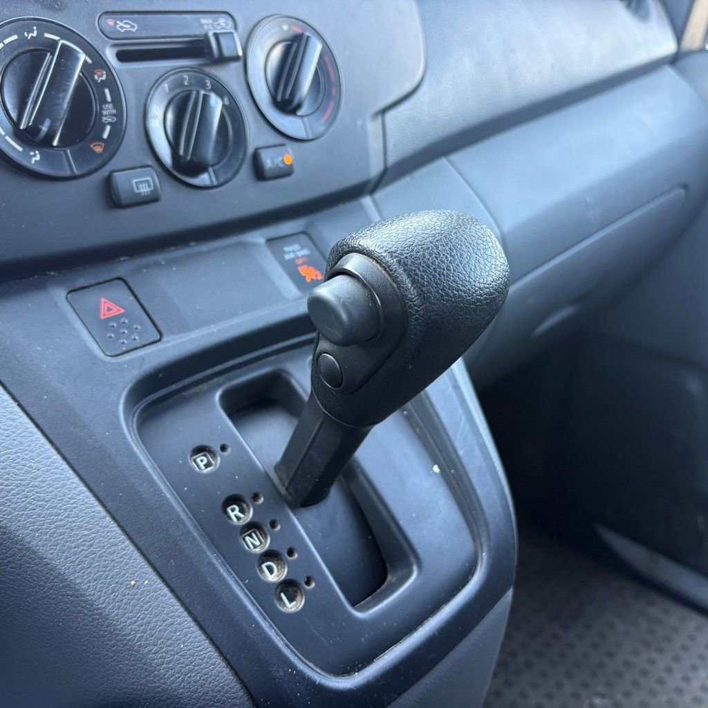 Used 2020 Nissan NV200 S w/ Back Door Glass Package image 23