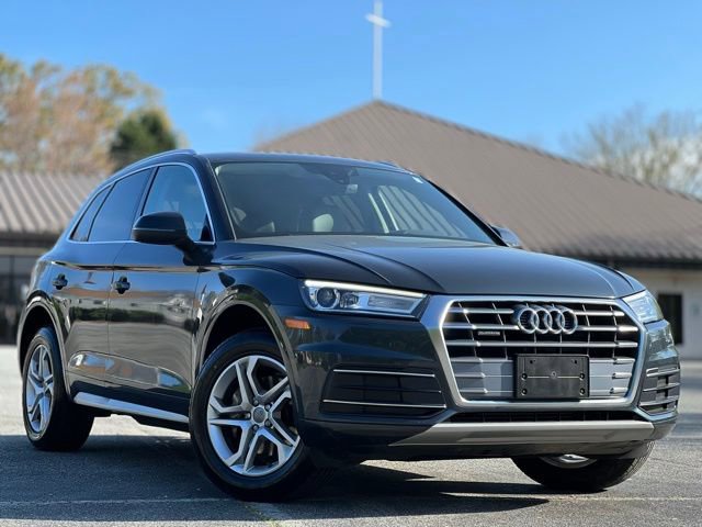 Used 2019 Audi Q5 2.0T Premium w/ Convenience Package image 3