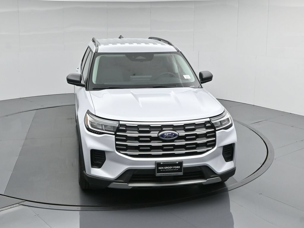 New 2026 Ford Explorer Active RWD image 38