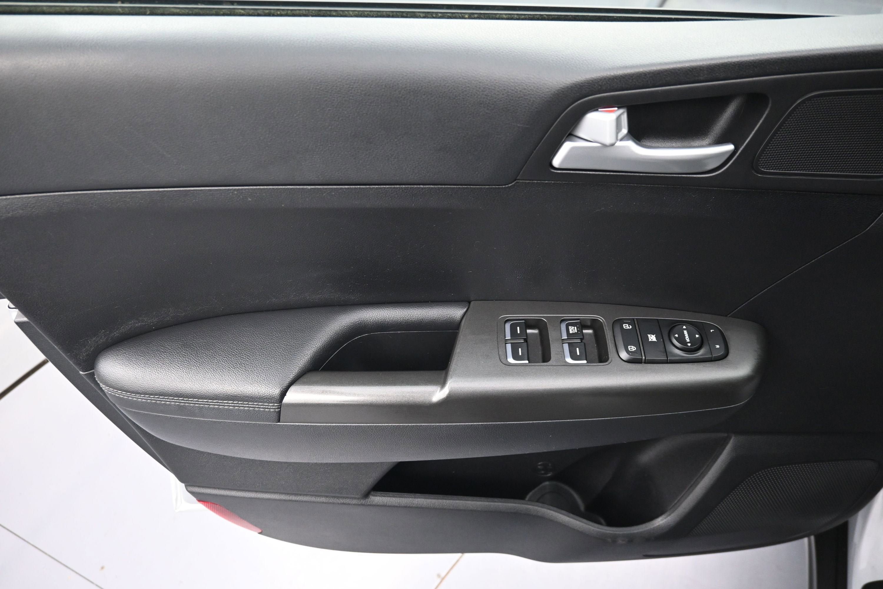 Used 2019 Kia Sportage LX AWD/4WD image 22
