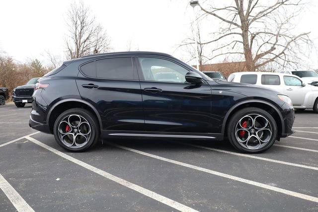 Used 2024 Alfa Romeo Stelvio Ti w/ Active Assist Plus Package image 4