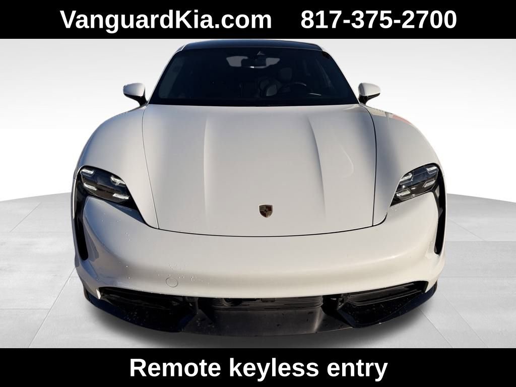 Used 2020 Porsche Taycan Turbo S image 9