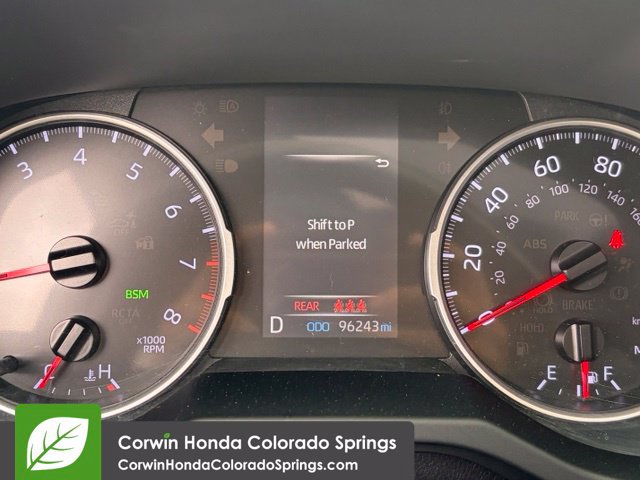 Used 2019 Toyota RAV4 XLE Premium w/ Cold Weather Package AWD/4WD image 31