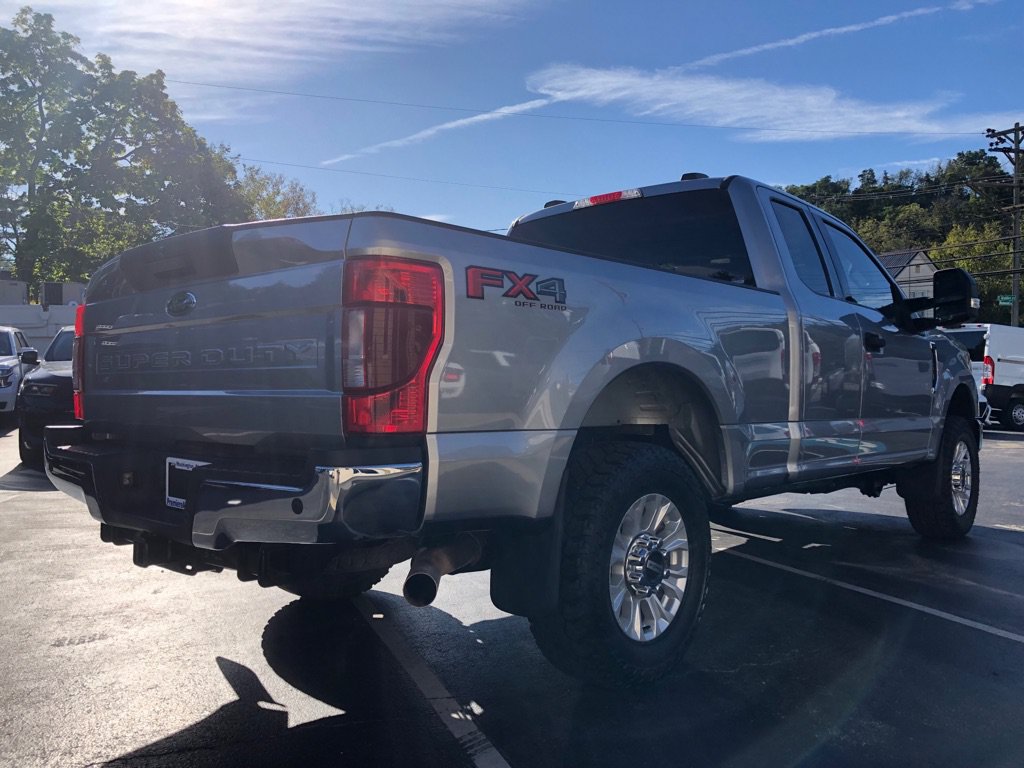 Used 2020 Ford F250 XLT w/ XLT Value Package AWD/4WD image 6