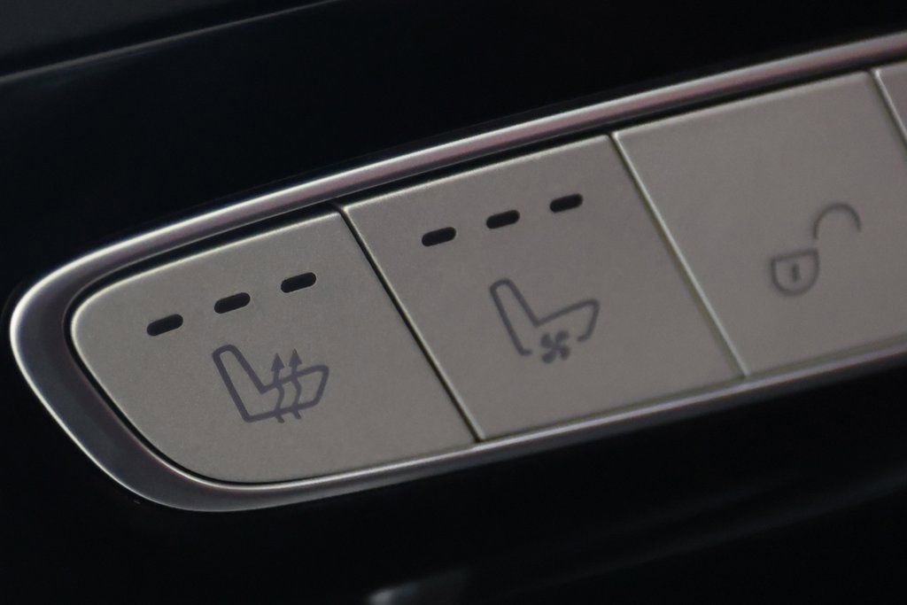 Used 2025 Mercedes-Benz G 63 AMG 4MATIC image 16