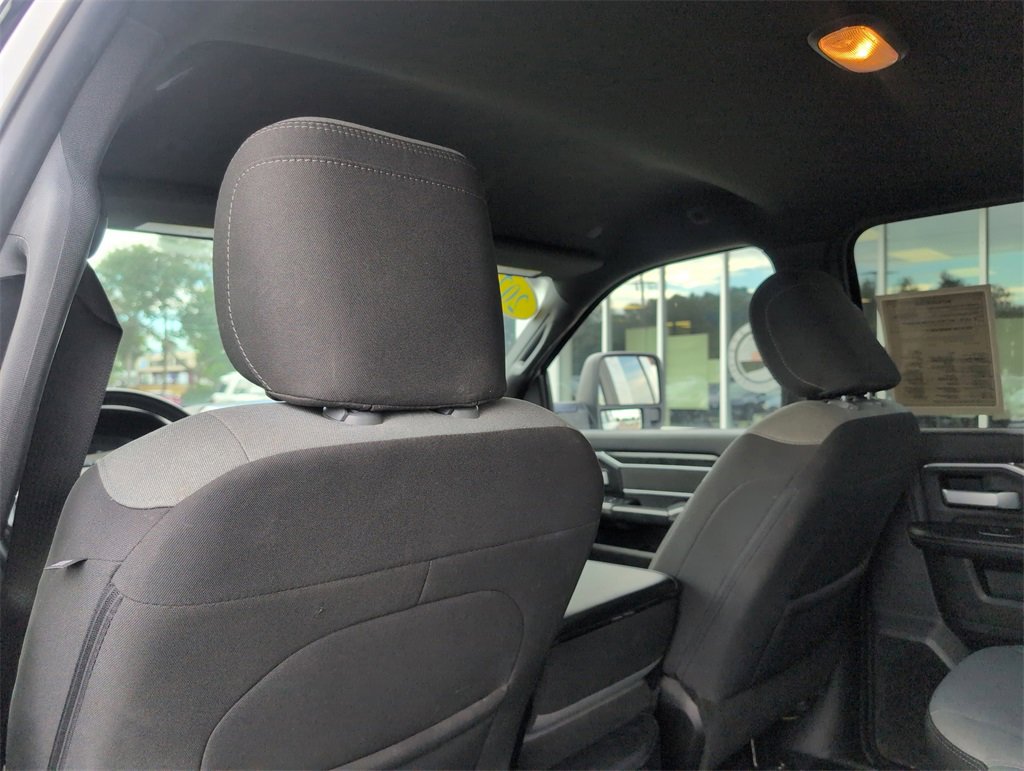 Used 2024 RAM 2500 Big Horn image 28