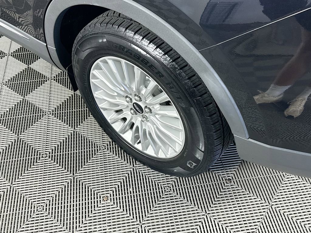 Used 2019 Lincoln Nautilus FWD image 36