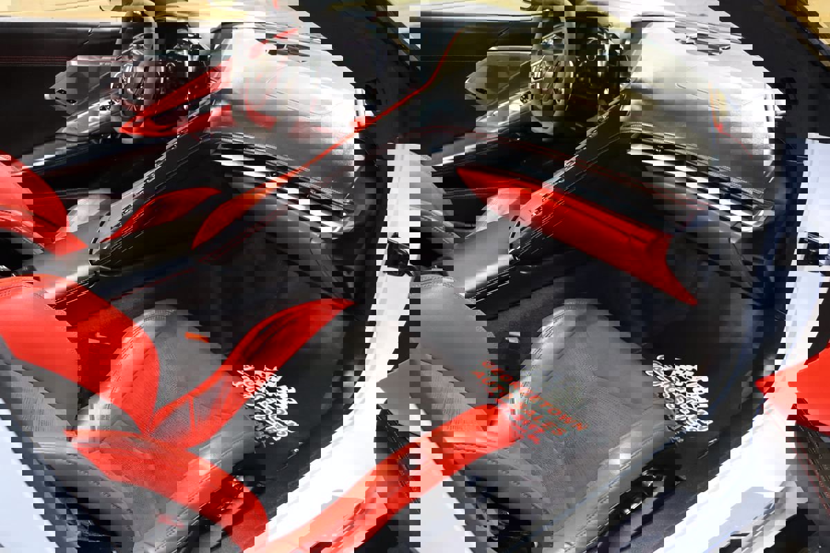 Used 2024 Chevrolet Corvette Stingray Premium Conv w/ Z51 Performance Package image 59