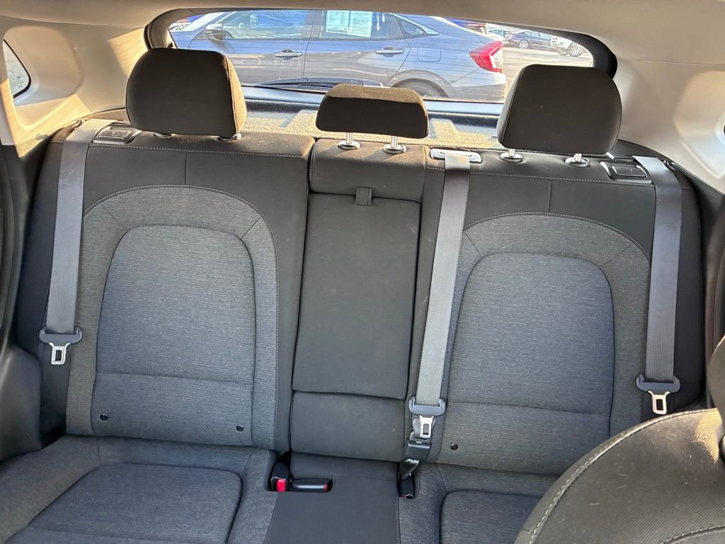 Used 2022 Hyundai Kona SEL w/ Convenience Package FWD image 17